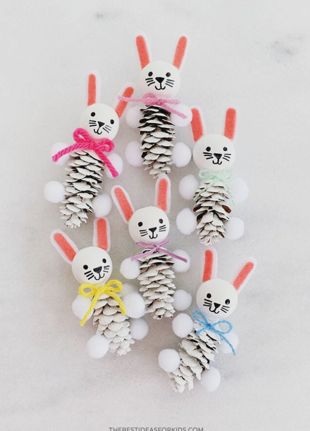 Pine Cone Easter Bunny