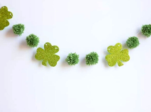 pom pom garland