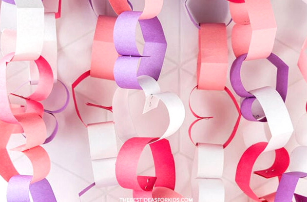 How to Make a Paper Heart Garland