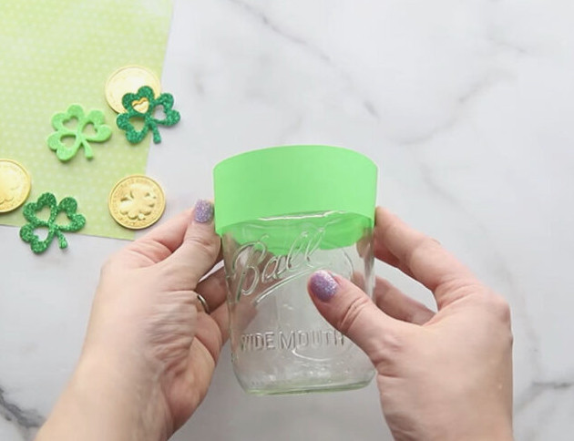 Wrap Paper Around Jar