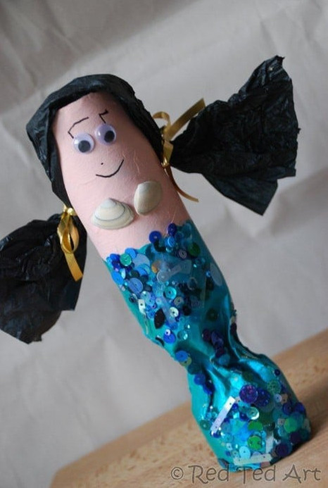 mermaid craft idea Toilet Paper Roll Mermaids. Cardboard Tube Mermaid craft. Paper Roll Craft Ideas. Love this adorable recycled mermaid craft for summer #preschool #mermaids #toiletpaperolls #cardboard