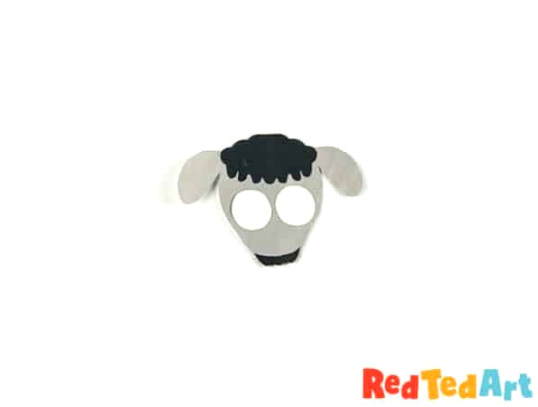 assemble the paper goats face